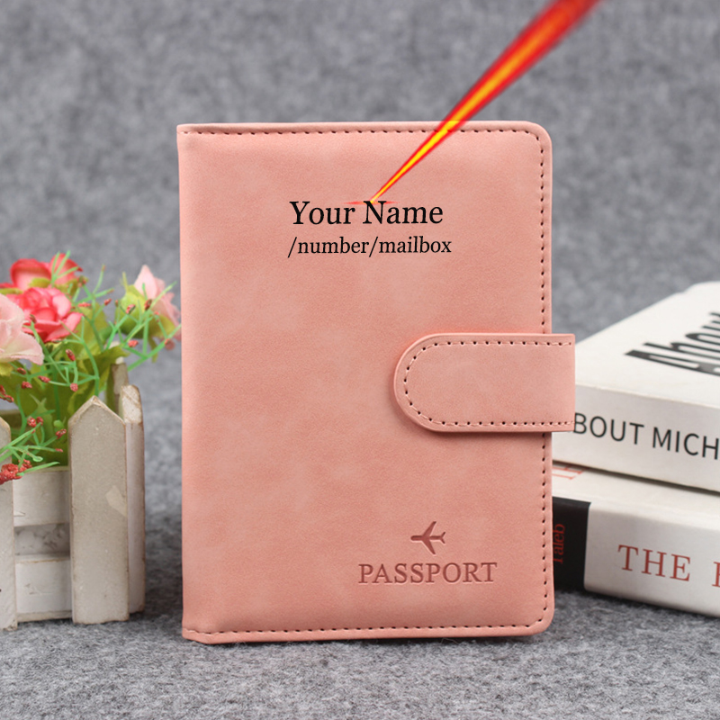Travel Accessories Bag For Men - ปุ่มแม่เหล็กปกหนังสือเดินทางปรับแต่งชื่อบนฝาครอบ Rfid กระเป๋าสตางค์ผู้ชายผู้หญิงสําหรับหนังสือเดินทางกระเป๋าสตางค์หนังสือเดินทางกระเป๋า