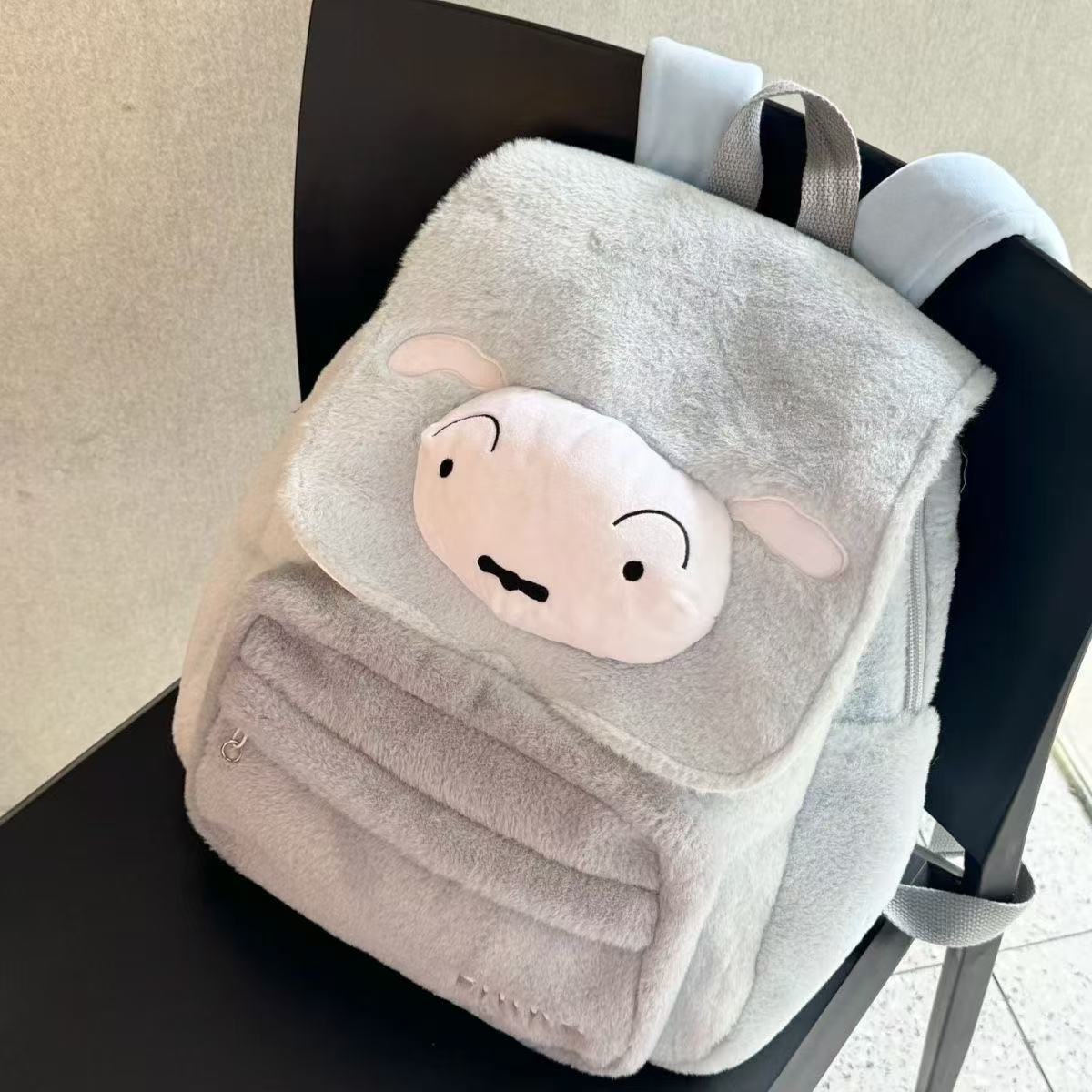 กระเป๋าเป้สะพายหลังตุ๊กตาแกะน่ - Travel Accessories Japan บทวิจารณ์และราคา
