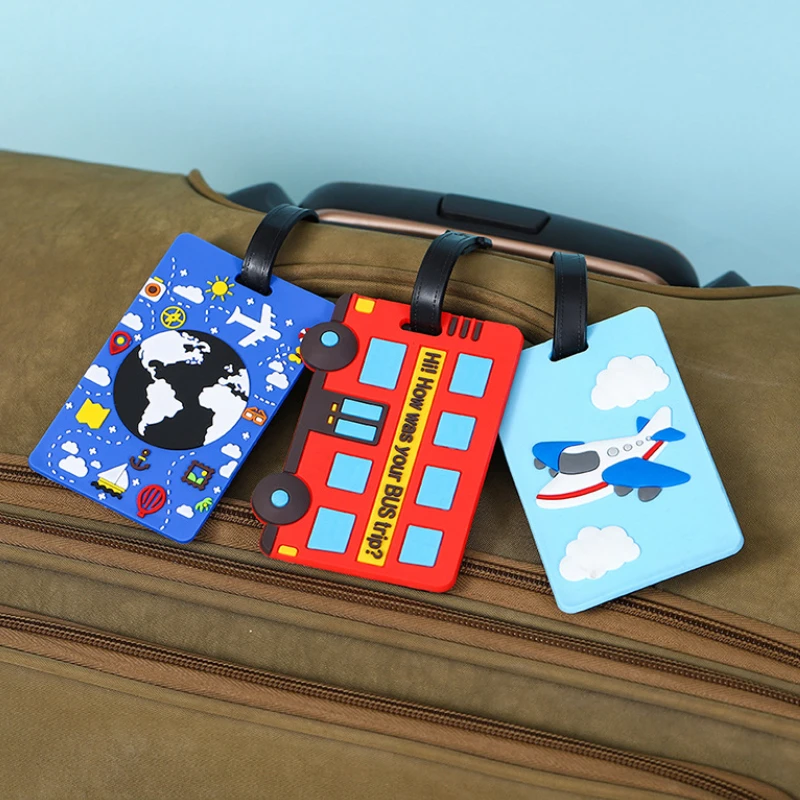 น่ารักการ์ตูนรถยนต์ PVC ซิลิโค - Travel Accessories Logo บทวิจารณ์และราคา